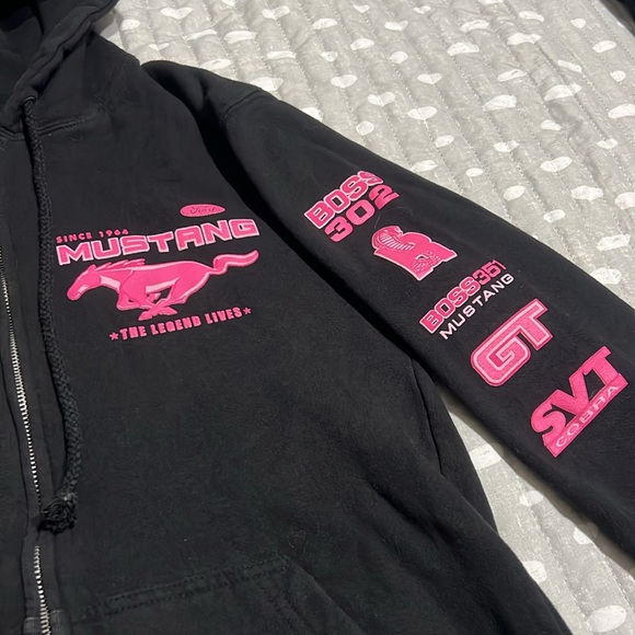 ford mustang jacket! - Picture 3 of 5